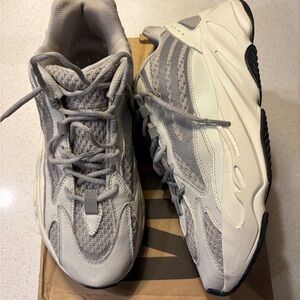 Yeezy Athletic Shoes in Gray and Cream